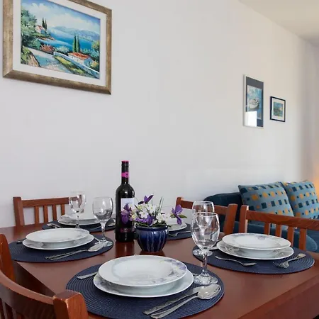 Ruzica Apartment Igrane